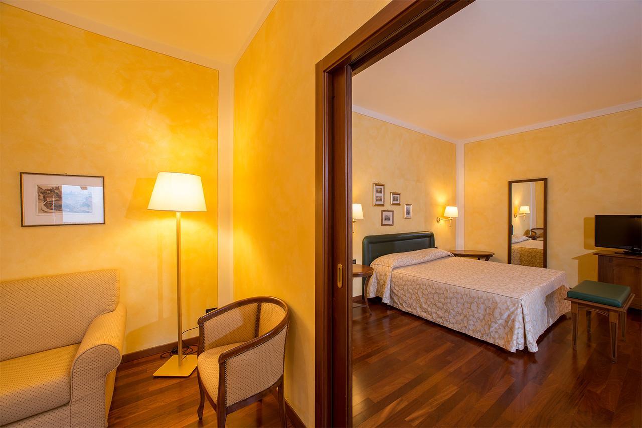 Hotel Conteverde Montecchio Emilia Exterior photo