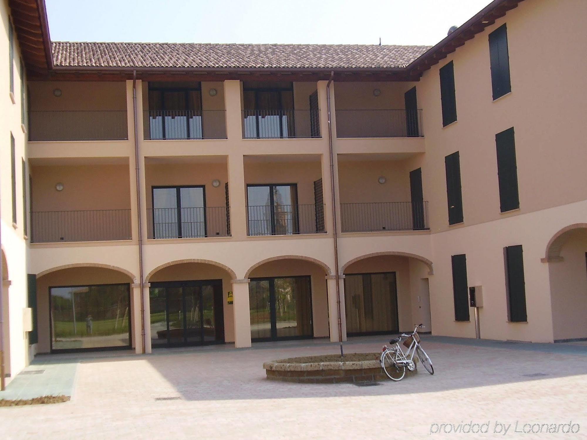 Hotel Conteverde Montecchio Emilia Exterior photo